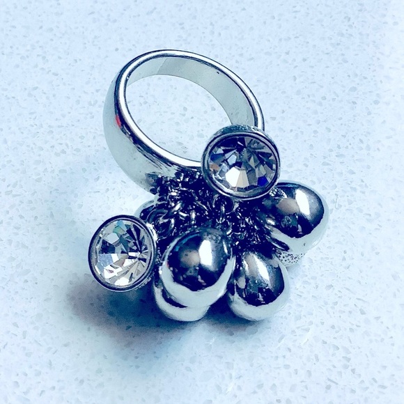 Guess Ring, size 7 - Picture 5 of 5